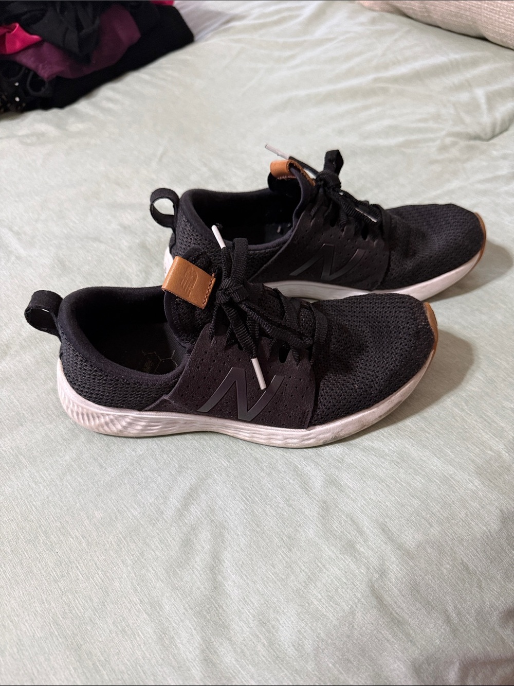 New Balance Black and Tan Knit Runner with White Sole
